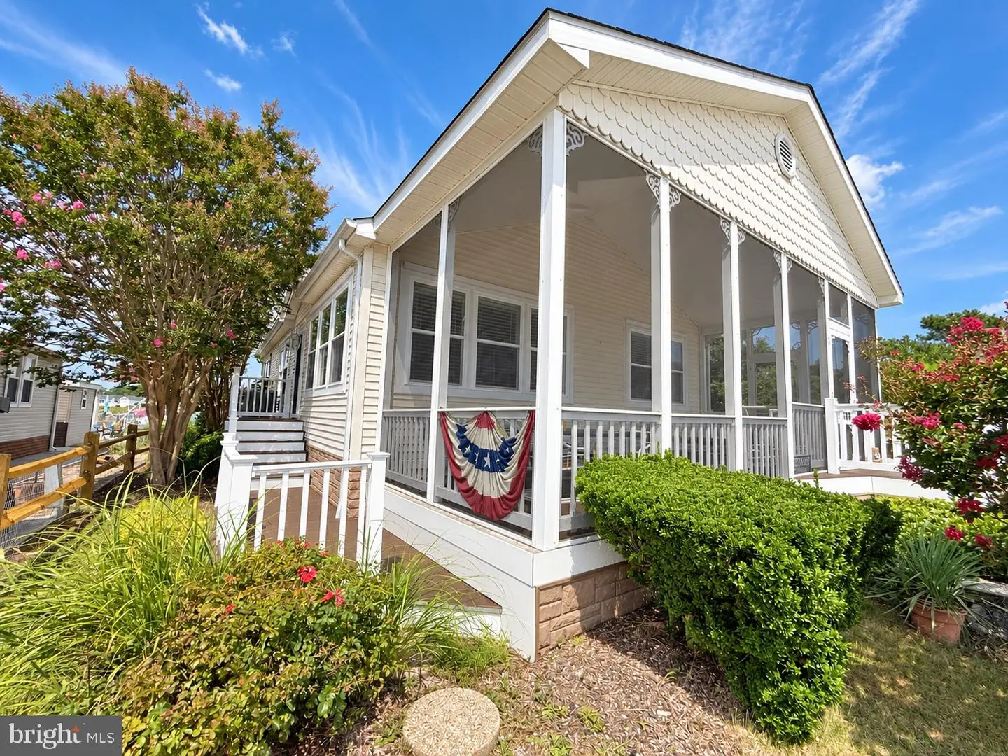 listing image