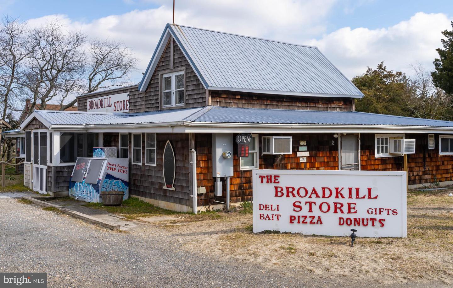 DESU2103882-804497554920-2026-02-13-13-08-32 8 Virginia Ave | Milton, DE Real Estate For Sale | MLS# Desu2103882  - Jack Lingo REALTOR