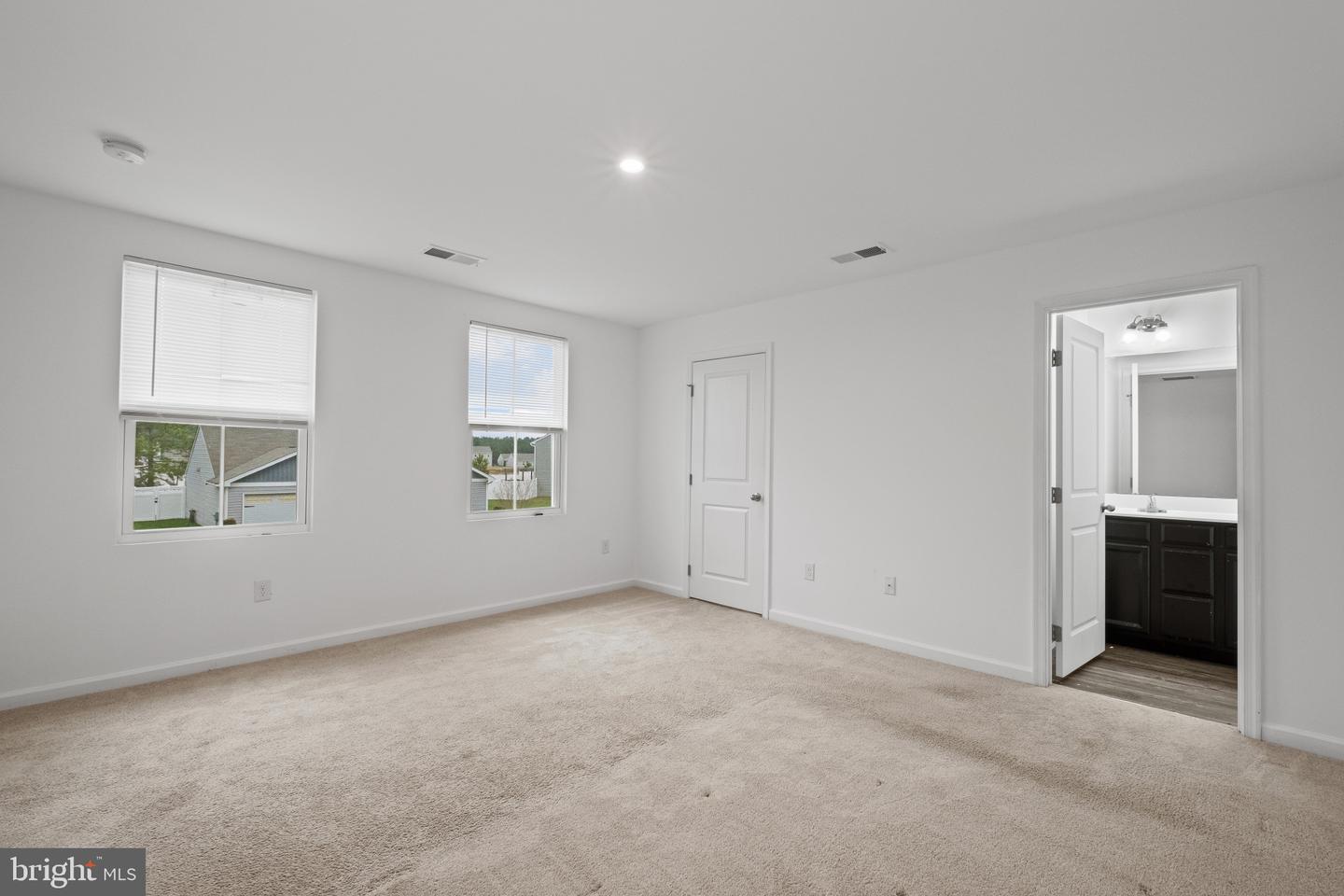 DESU2103908-804706024300-2026-03-31-00-09-50 11735 Buckingham Dr | Delmar, DE Real Estate For Sale | MLS# Desu2103908  - Jack Lingo REALTOR