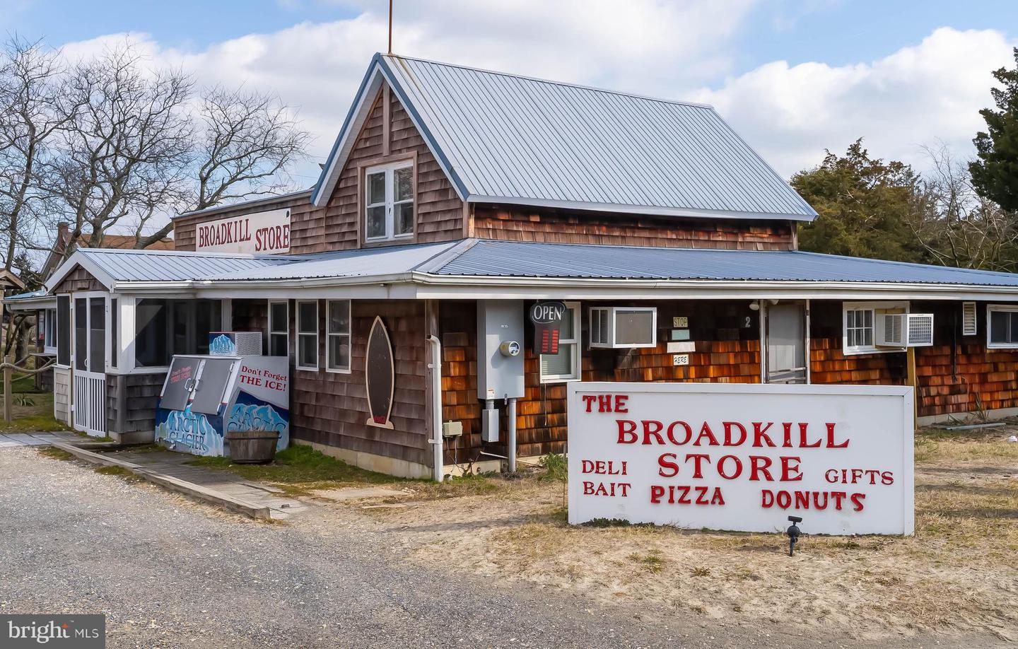 DESU2104468-804503395936-2026-02-05-09-42-56 2851 S Bay Shore Dr | Milton, DE Real Estate For Sale | MLS# Desu2104468  - Jack Lingo REALTOR