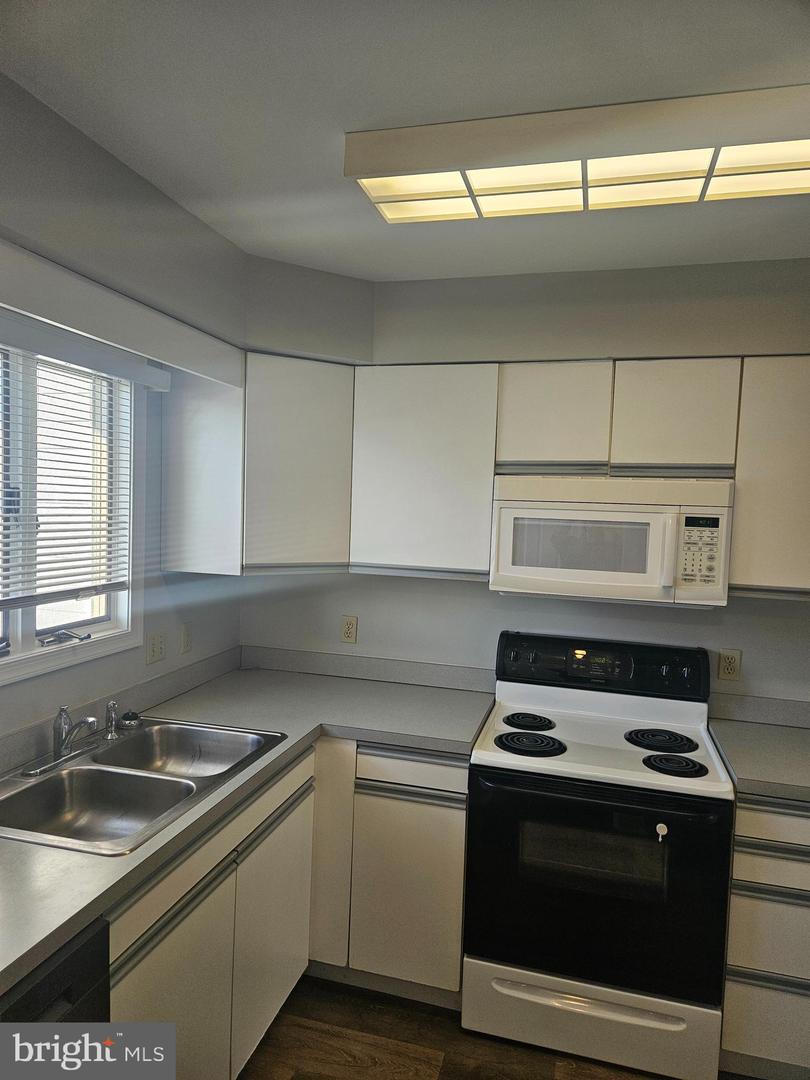 DESU2104532-804507464074-2026-02-11-14-15-32 19 Henlopen Gdns | Lewes, DE Real Estate For Sale | MLS# Desu2104532  - Jack Lingo REALTOR