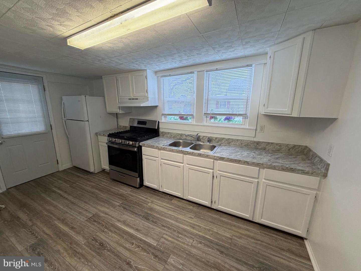 DESU2104536-804507377948-2026-02-15-11-10-39 200 S Dixie St | Greenwood, DE Real Estate For Sale | MLS# Desu2104536 - Jack Lingo REALTOR DESU2104536-804507377948-2026-02-15-11-10-39 200 S Dixie St | Greenwood, DE Real Estate For Sale | MLS# Desu2104536 - Jack Lingo REALTOR