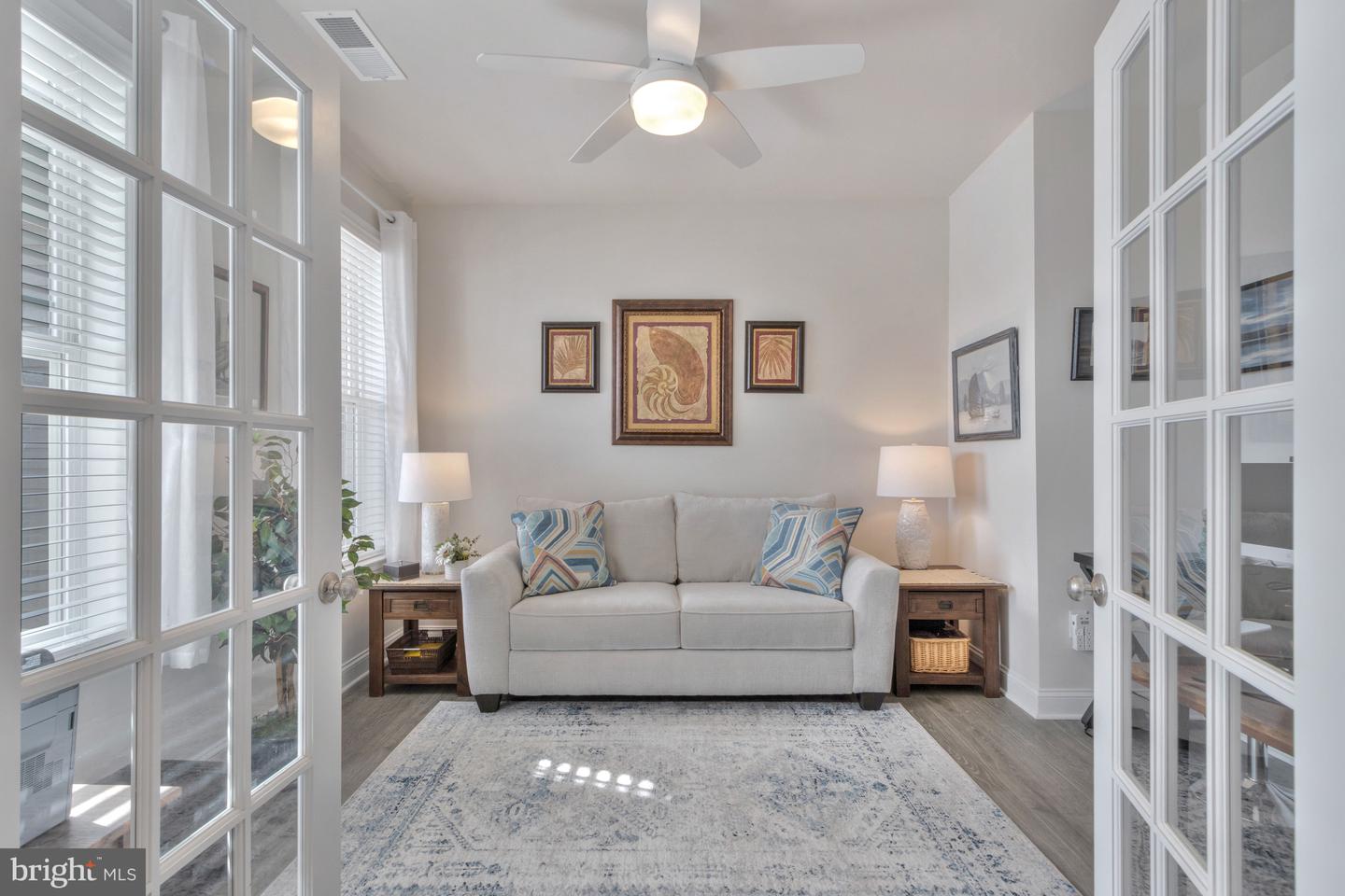 listing image