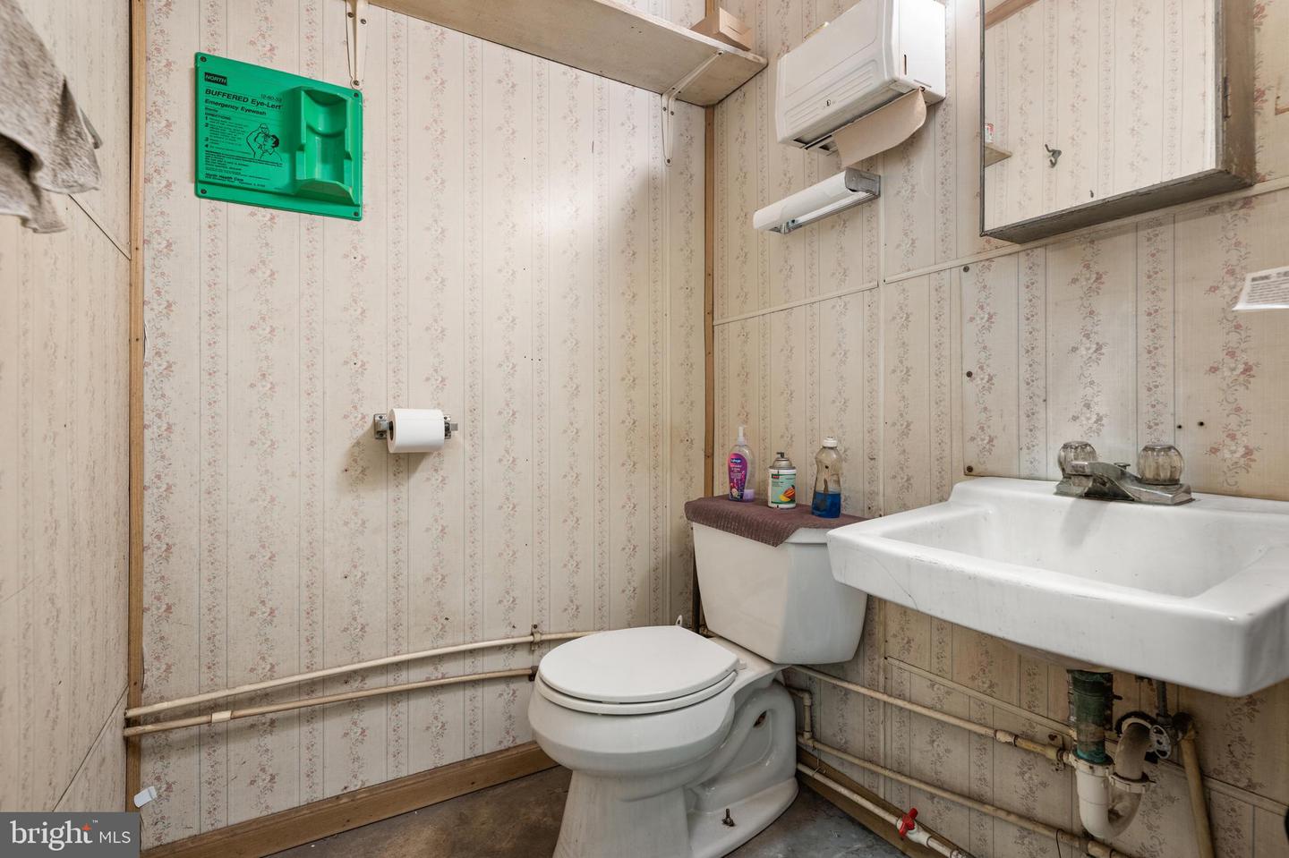 DESU2104716-804554123606-2026-02-20-12-32-19 10178 Jackson St | Delmar, DE Real Estate For Sale | MLS# Desu2104716  - Jack Lingo REALTOR