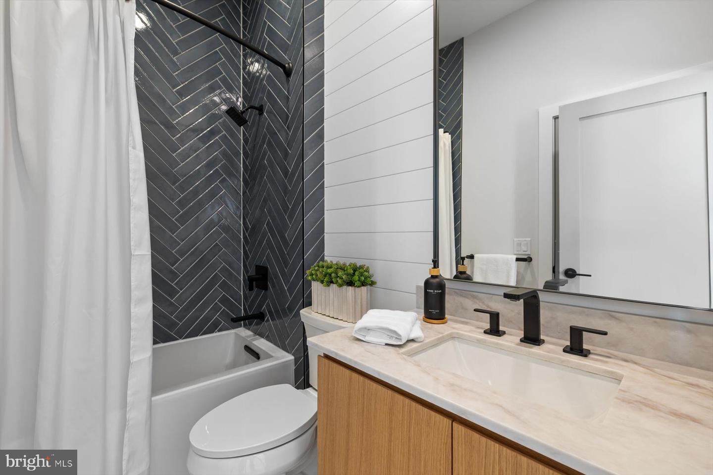 DESU2104974-804528326886-2026-03-07-11-07-01 318 York Rd | South Bethany, DE Real Estate For Sale | MLS# Desu2104974 - Jack Lingo REALTOR DESU2104974-804528326886-2026-03-07-11-07-01 318 York Rd | South Bethany, DE Real Estate For Sale | MLS# Desu2104974 - Jack Lingo REALTOR