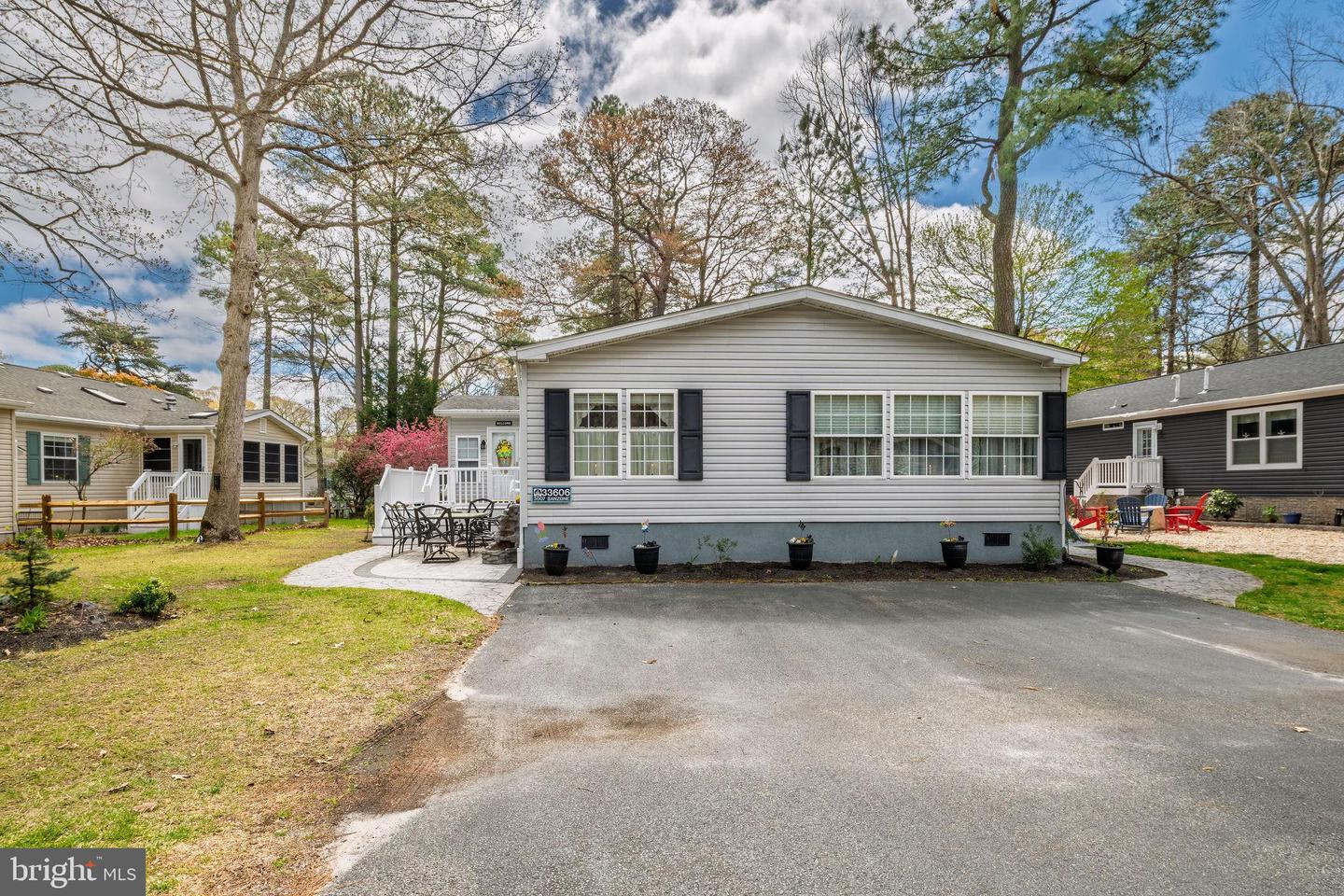 DESU2105126-804744500100-2026-04-08-13-58-50 33606 Lakeshore Cir | Millsboro, DE Real Estate For Sale | MLS# Desu2105126  - Jack Lingo REALTOR