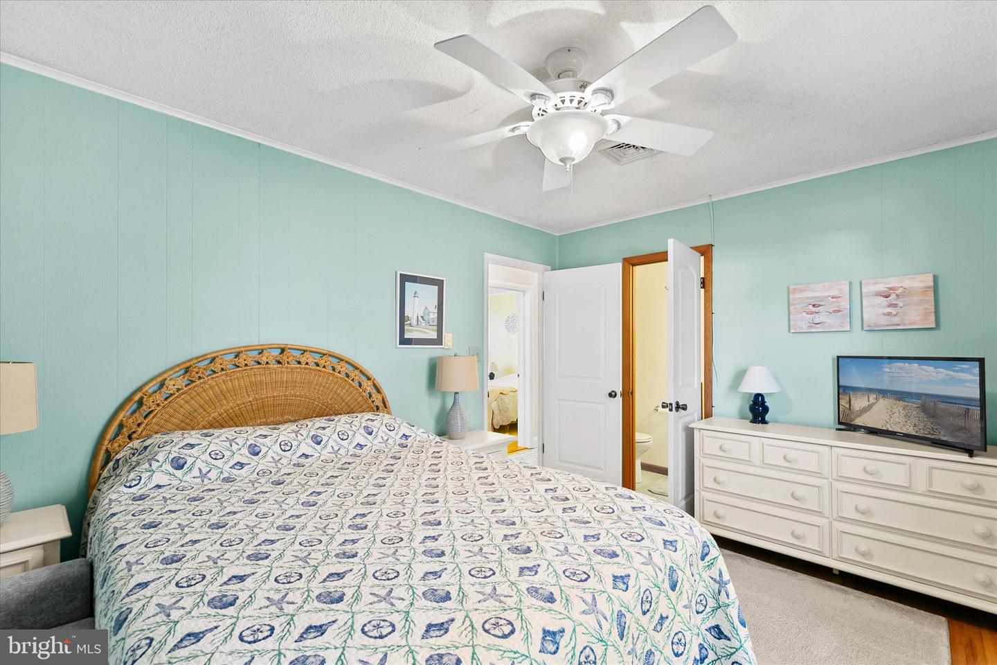 DESU2105450-804622282102-2026-03-23-13-23-18 30 W Bayard St | Fenwick Island, DE Real Estate For Sale | MLS# Desu2105450  - Jack Lingo REALTOR