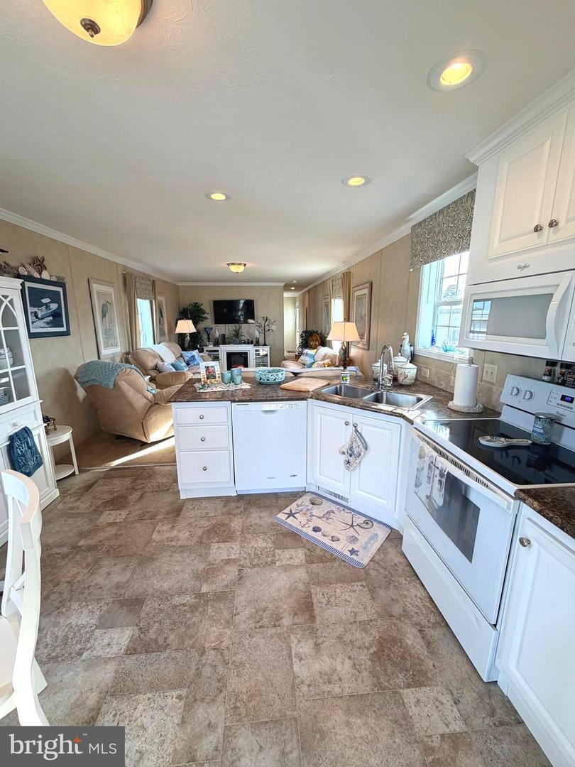 DESU2105458-804556768754-2026-02-21-10-06-41 38025 Rabbit Rd #101 | Ocean View, DE Real Estate For Sale | MLS# Desu2105458  - Jack Lingo REALTOR