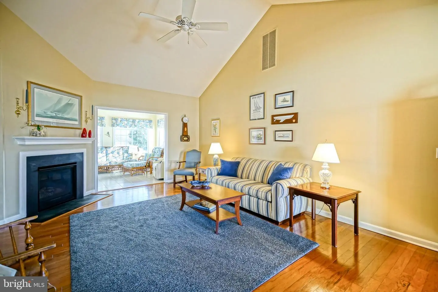 listing image