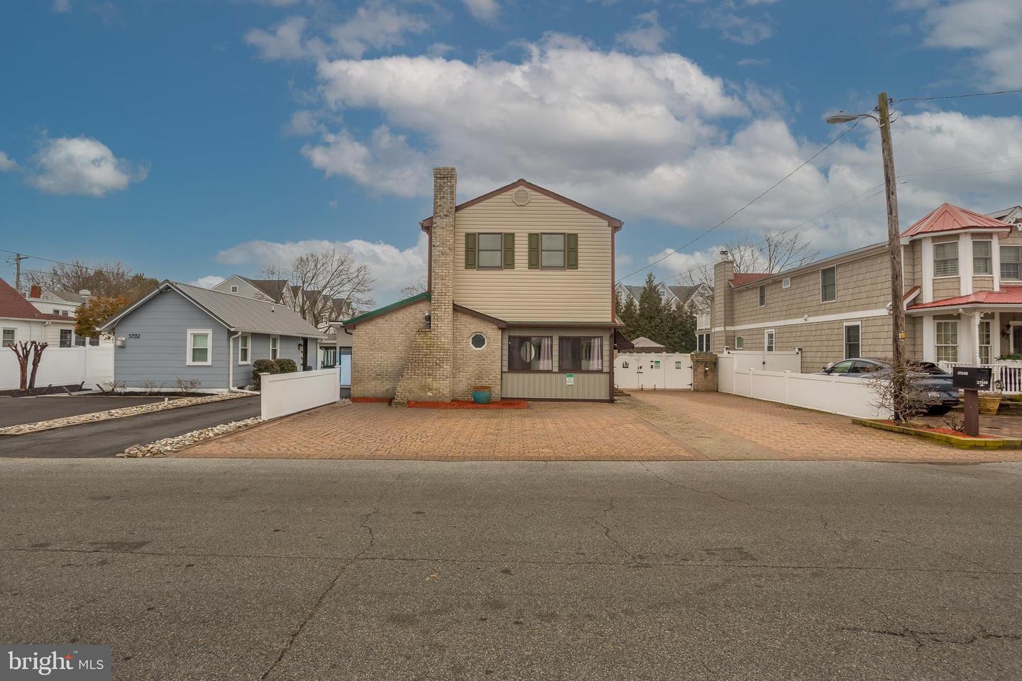 DESU2105872-804568430454-2026-02-25-13-01-00 37548 Atlantic Ave | Rehoboth Beach, DE Real Estate For Sale | MLS# Desu2105872  - Jack Lingo REALTOR