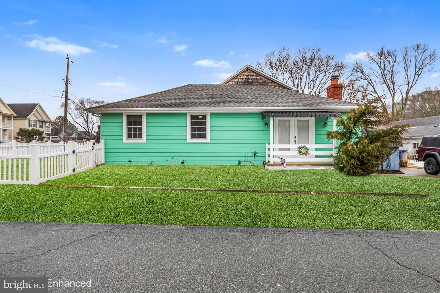 20587 BAY RD, REHOBOTH BEACH, DE - Jack Lingo Realtor