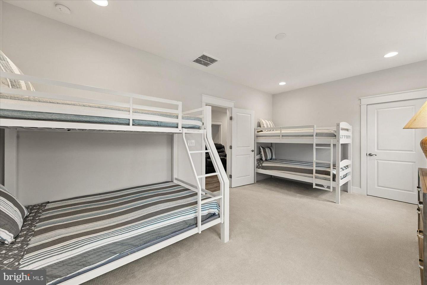 DESU2106084-804583322830-2026-04-20-07-29-00 43 Stingray Harbor Dr | Ocean View, DE Real Estate For Sale | MLS# Desu2106084 - Jack Lingo REALTOR DESU2106084-804583322830-2026-04-20-07-29-00 43 Stingray Harbor Dr | Ocean View, DE Real Estate For Sale | MLS# Desu2106084 - Jack Lingo REALTOR