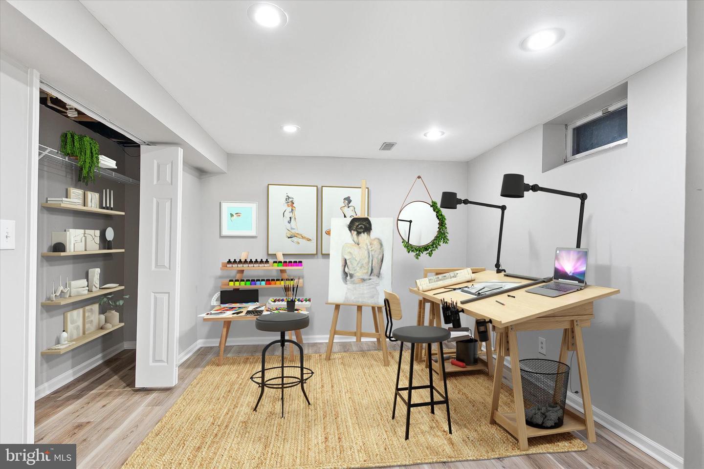 listing image