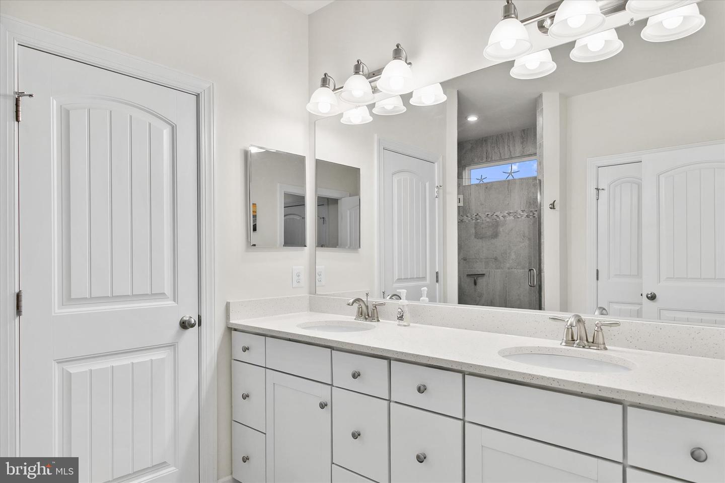 DESU2106592-804676993462-2026-03-24-11-19-23 18 Middlesex Dr | Ocean View, DE Real Estate For Sale | MLS# Desu2106592 - Jack Lingo REALTOR DESU2106592-804676993462-2026-03-24-11-19-23 18 Middlesex Dr | Ocean View, DE Real Estate For Sale | MLS# Desu2106592 - Jack Lingo REALTOR