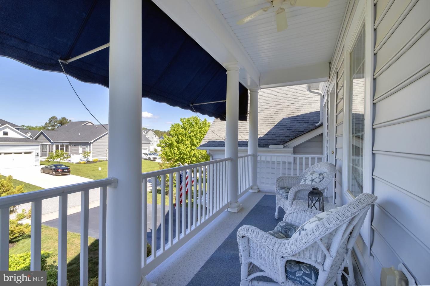 listing image