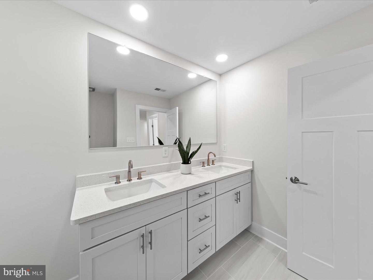 DESU2106772-804615035654-2026-03-13-09-31-22 34 Rivers End Dr | Seaford, DE Real Estate For Sale | MLS# Desu2106772 - Jack Lingo REALTOR DESU2106772-804615035654-2026-03-13-09-31-22 34 Rivers End Dr | Seaford, DE Real Estate For Sale | MLS# Desu2106772 - Jack Lingo REALTOR