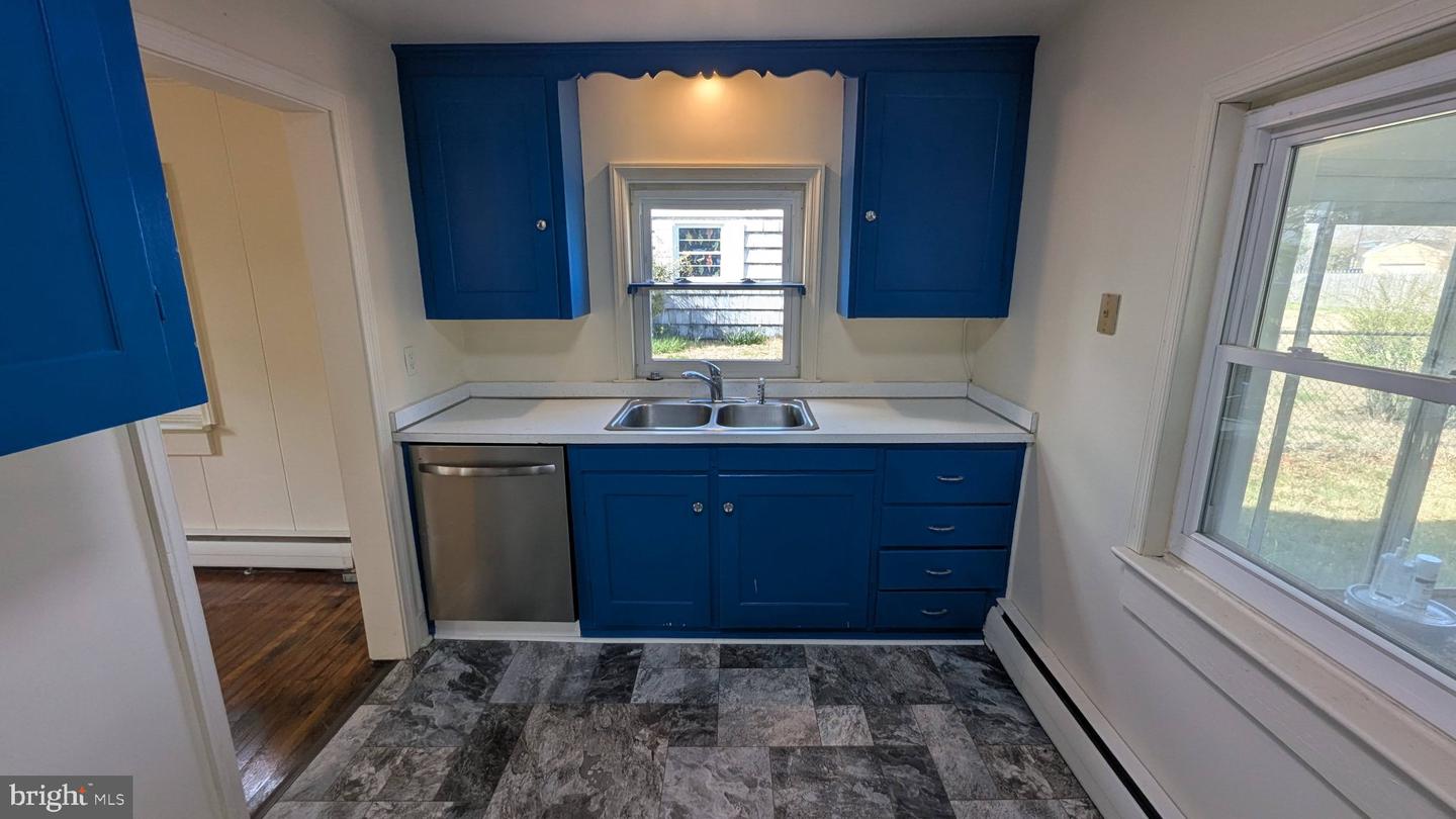 DESU2106910-804709859714-2026-03-31-16-00-40 607 N Phillips St | Seaford, DE Real Estate For Sale | MLS# Desu2106910 - Jack Lingo REALTOR DESU2106910-804709859714-2026-03-31-16-00-40 607 N Phillips St | Seaford, DE Real Estate For Sale | MLS# Desu2106910 - Jack Lingo REALTOR