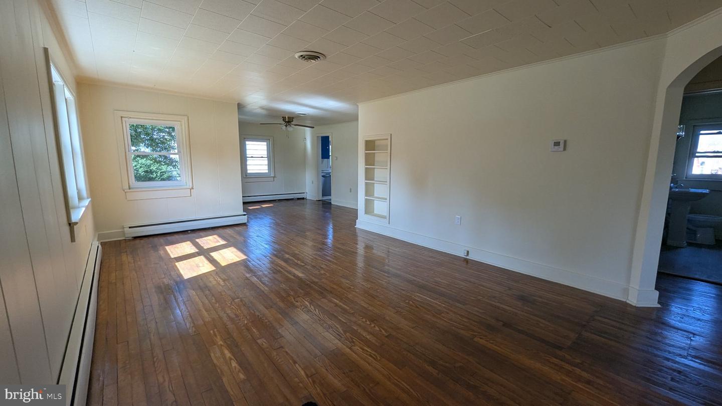 DESU2106910-804709859814-2026-03-31-16-00-40 607 N Phillips St | Seaford, DE Real Estate For Sale | MLS# Desu2106910 - Jack Lingo REALTOR DESU2106910-804709859814-2026-03-31-16-00-40 607 N Phillips St | Seaford, DE Real Estate For Sale | MLS# Desu2106910 - Jack Lingo REALTOR