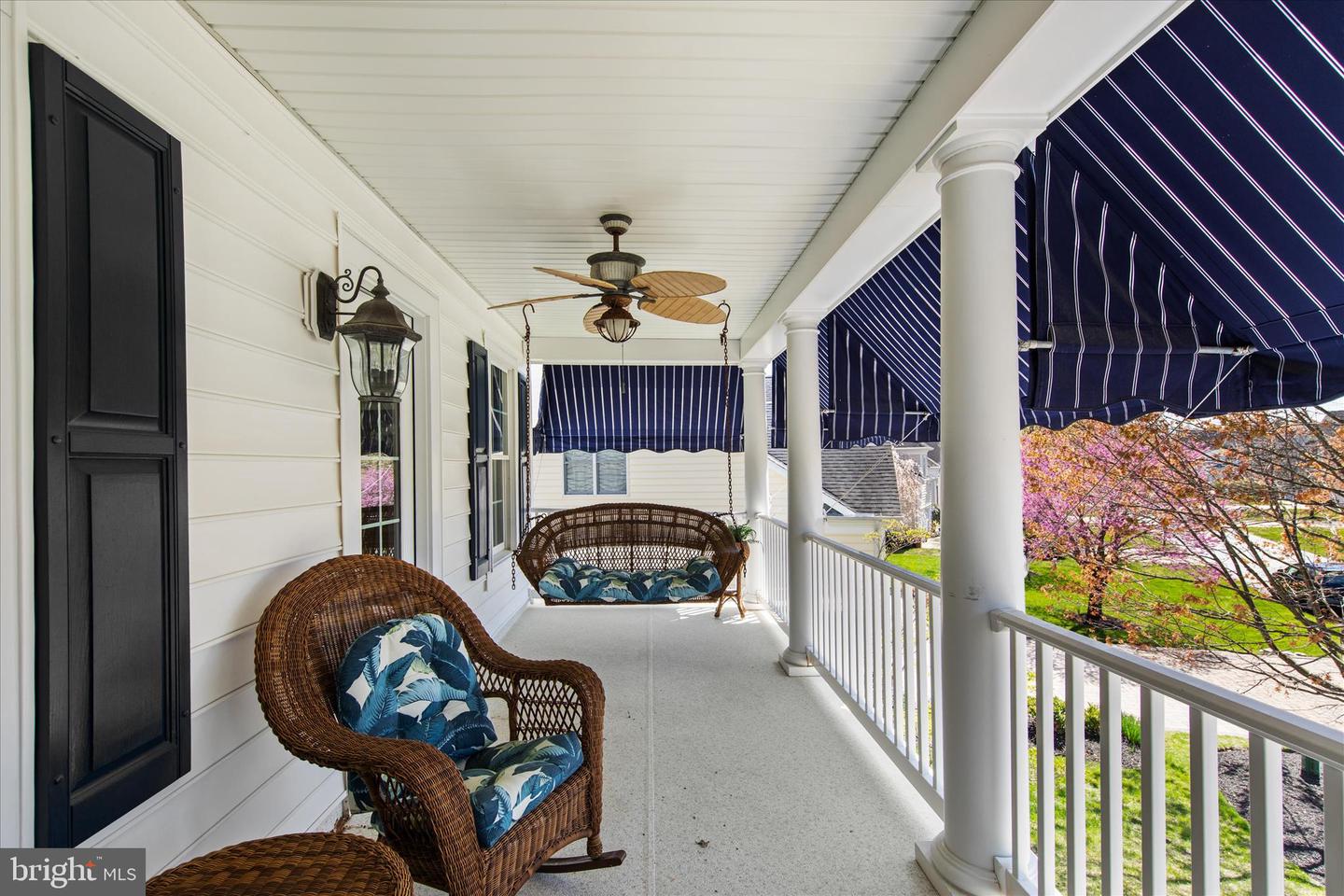 listing image