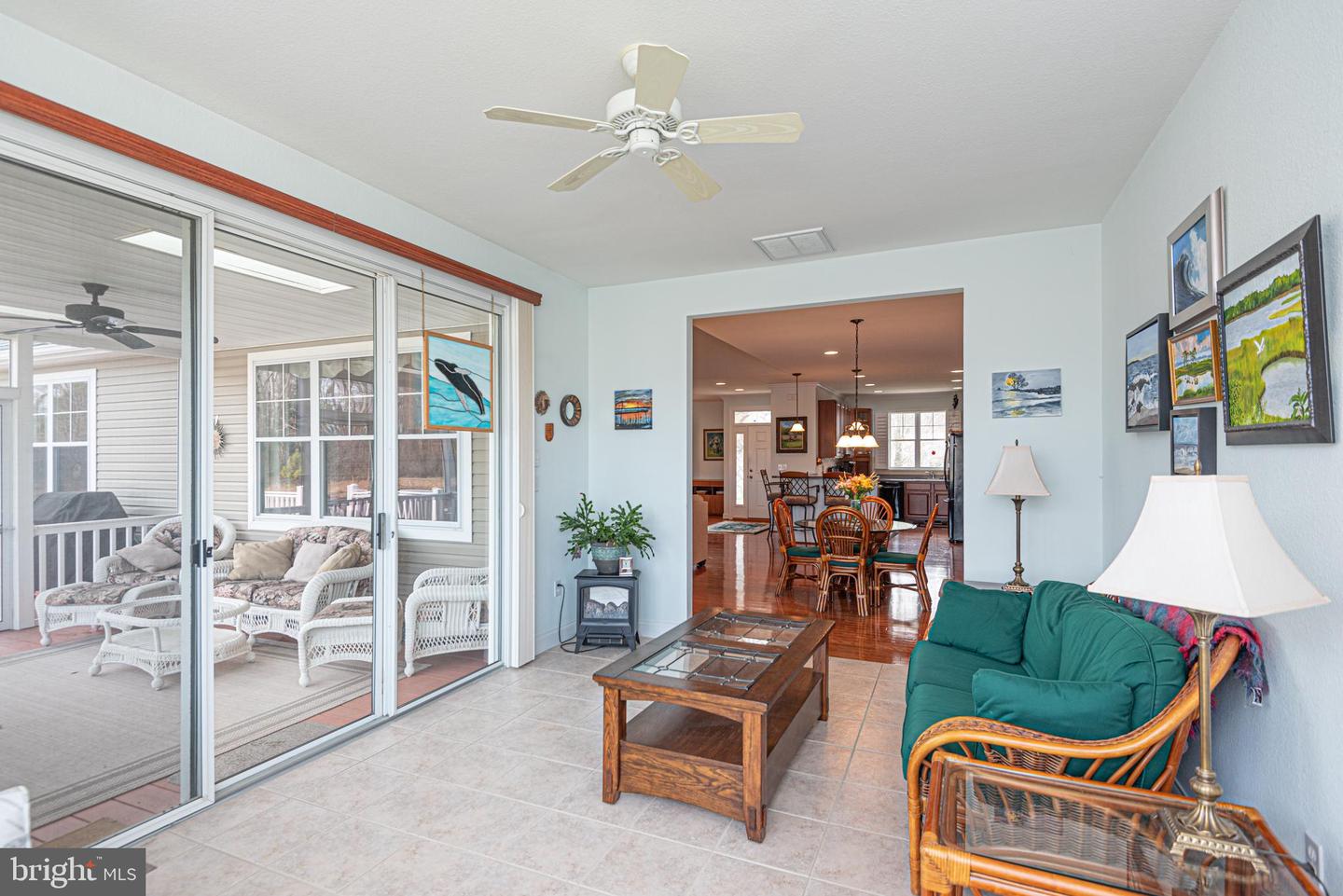 listing image