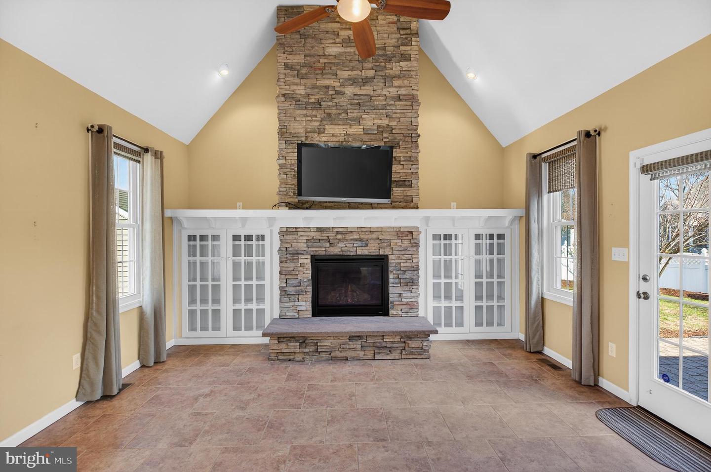 DESU2107610-804664336688-2026-03-23-10-07-16 324 E Sixth St | Blades, DE Real Estate For Sale | MLS# Desu2107610  - Jack Lingo REALTOR