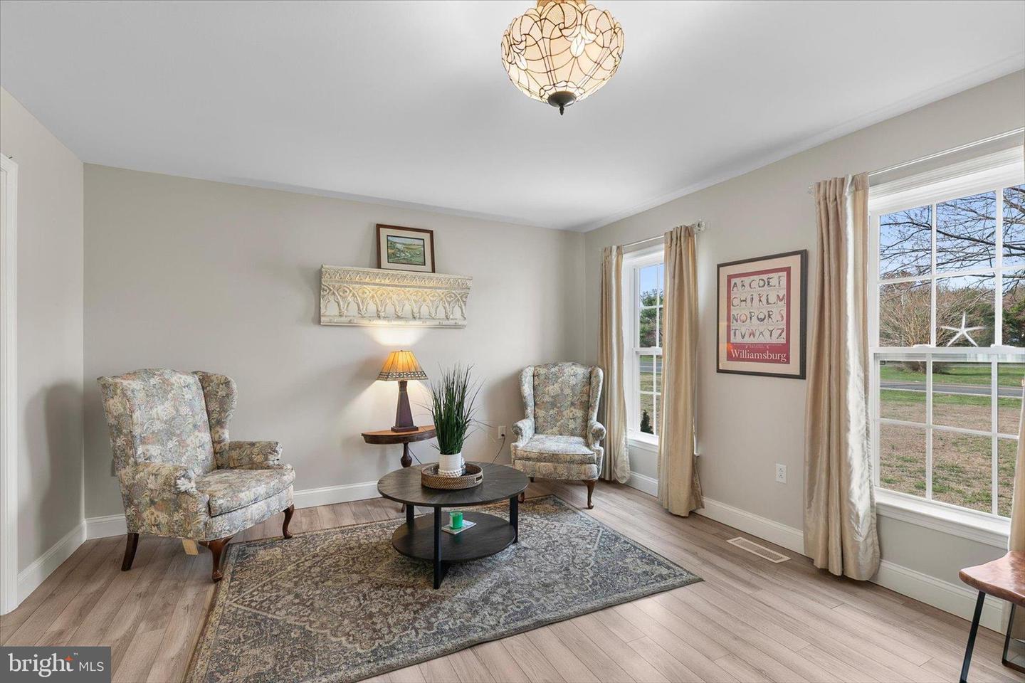 listing image