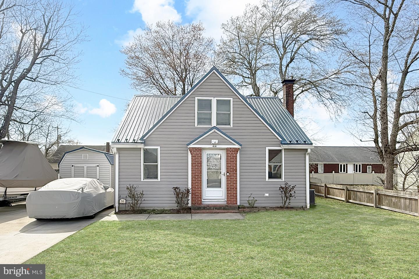 listing image
