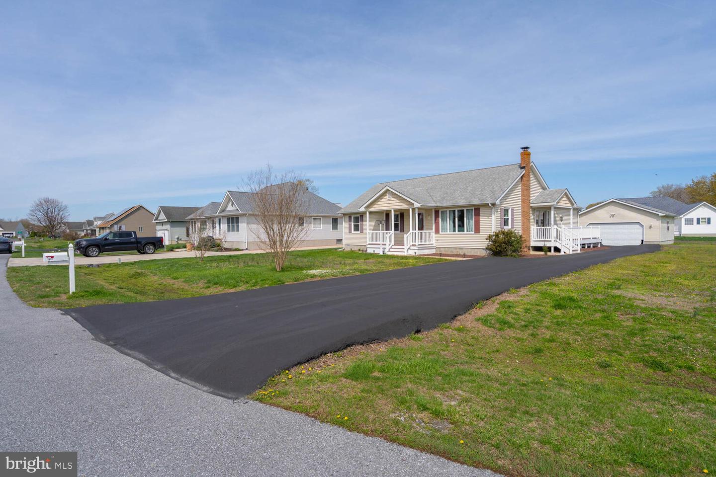 DESU2108532-804746051084-2026-05-16-15-39-36 38511 Velta Dr | Ocean View, DE Real Estate For Sale | MLS# Desu2108532 - Jack Lingo REALTOR DESU2108532-804746051084-2026-05-16-15-39-36 38511 Velta Dr | Ocean View, DE Real Estate For Sale | MLS# Desu2108532 - Jack Lingo REALTOR