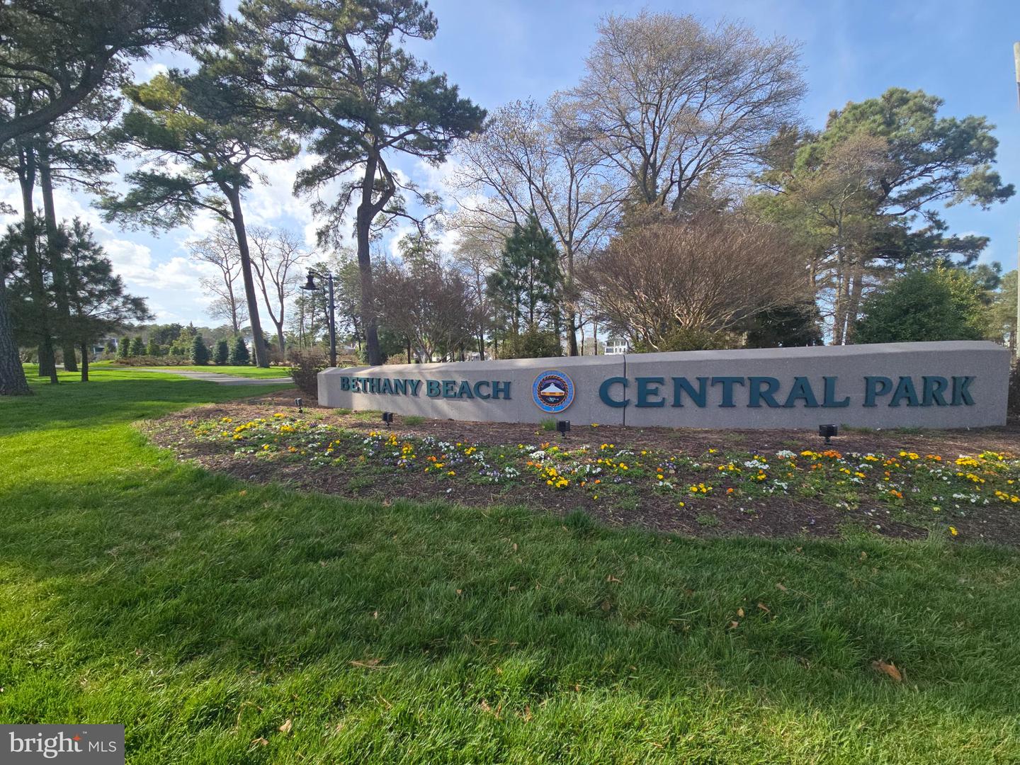 DESU2108584-804726796480-2026-04-03-20-27-05 322 York Rd | South Bethany, DE Real Estate For Sale | MLS# Desu2108584  - Jack Lingo REALTOR