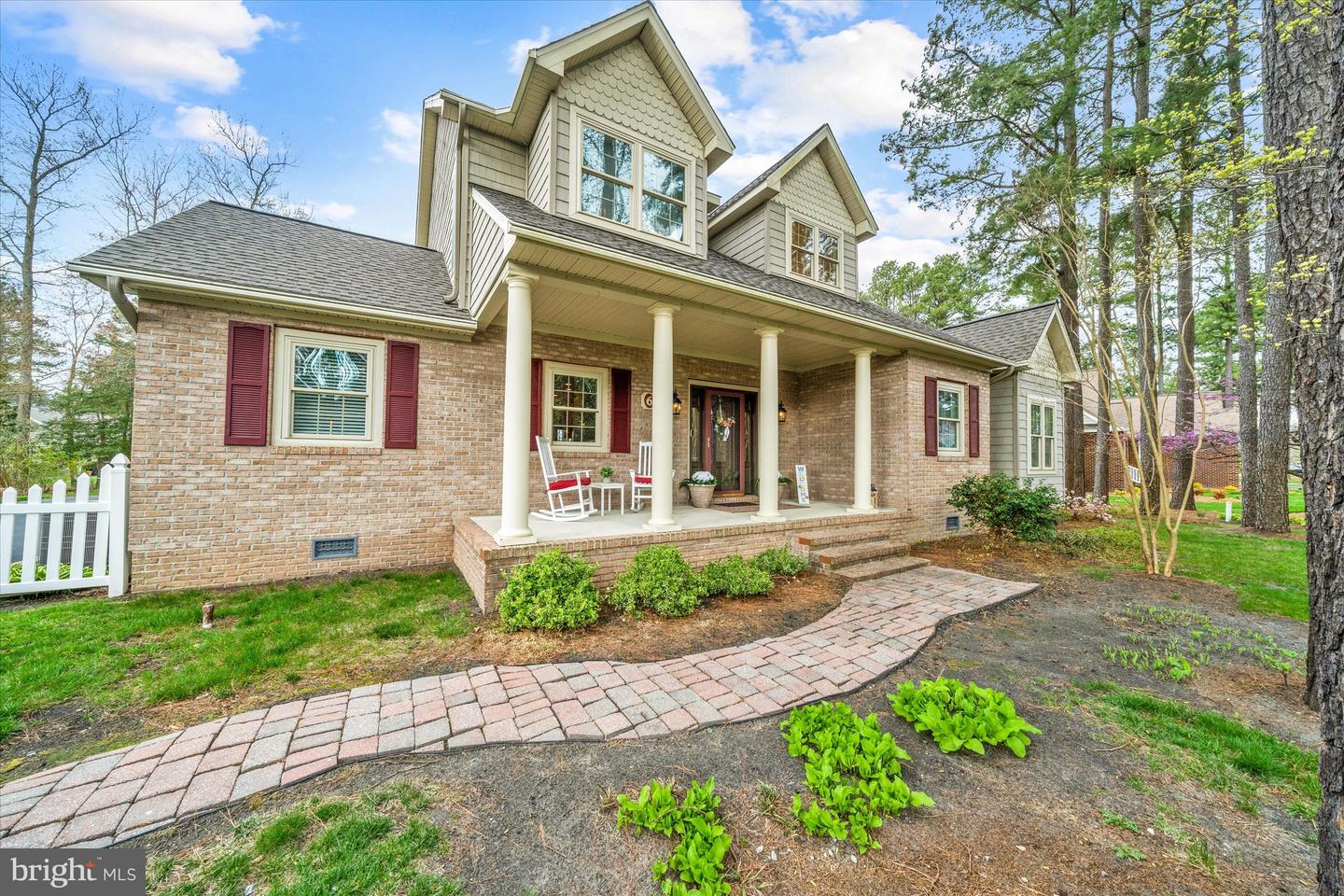 listing image