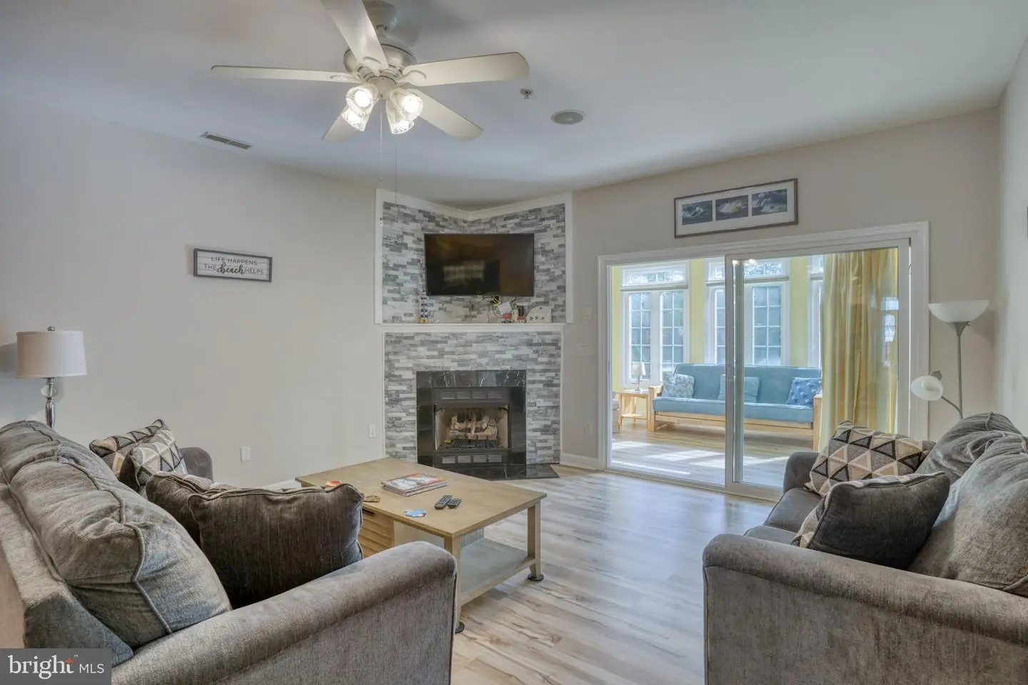 listing image