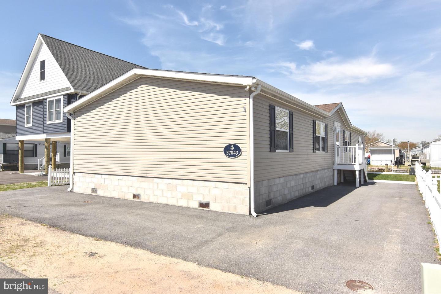 DESU2109004-804774343358-2026-04-15-09-03-15 37043 Blue Bill Dr | Selbyville, DE Real Estate For Sale | MLS# Desu2109004  - Jack Lingo REALTOR