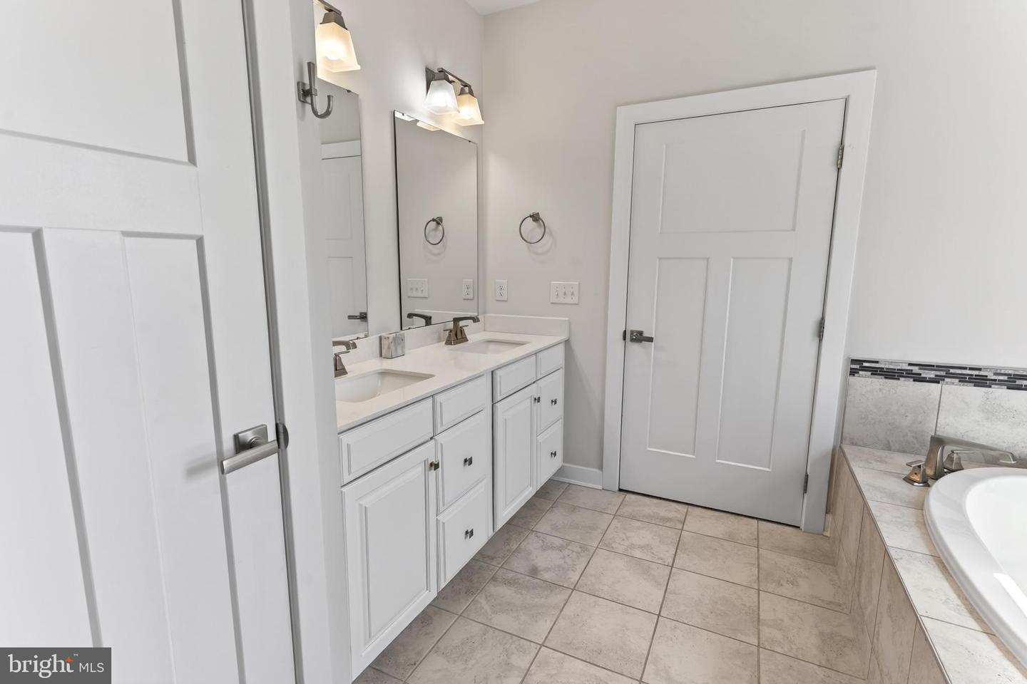 DESU2109546-804781717022-2026-04-16-00-39-50 35410 Gennaker Ln | Selbyville, DE Real Estate For Sale | MLS# Desu2109546  - Jack Lingo REALTOR