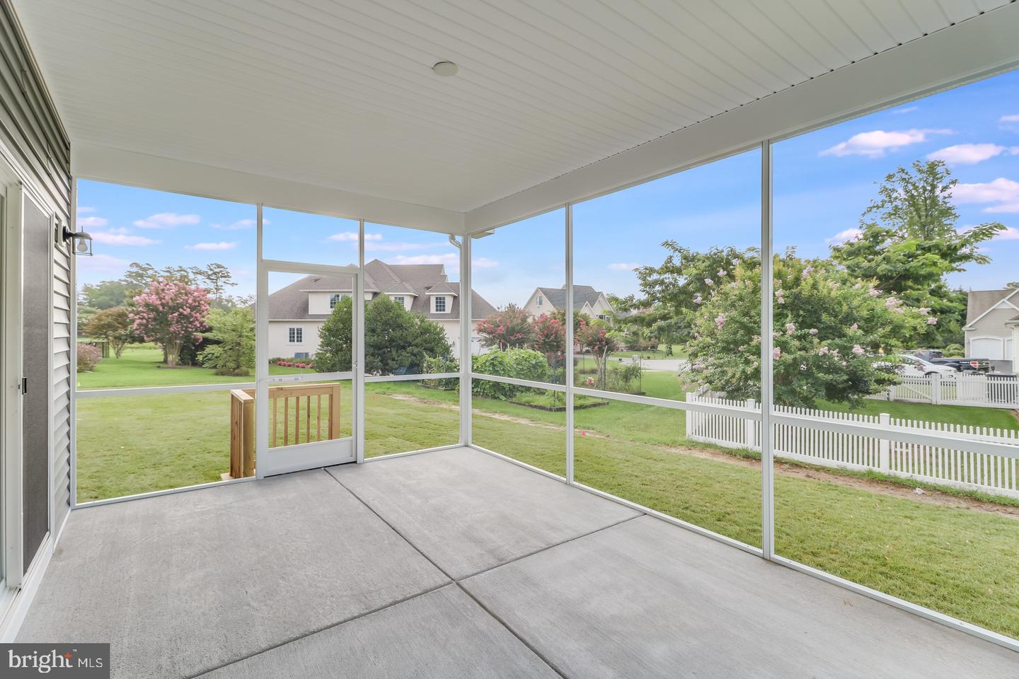 listing image
