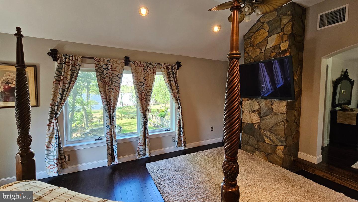 DESU2110100-804800001812-2026-04-19-21-13-22 9585 Cedar Ln | Seaford, DE Real Estate For Sale | MLS# Desu2110100  - Jack Lingo REALTOR