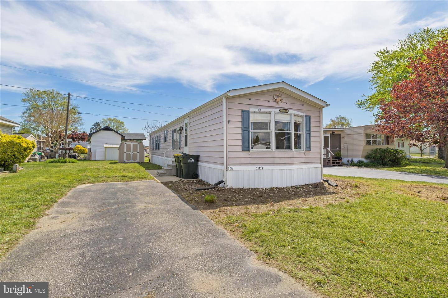 listing image