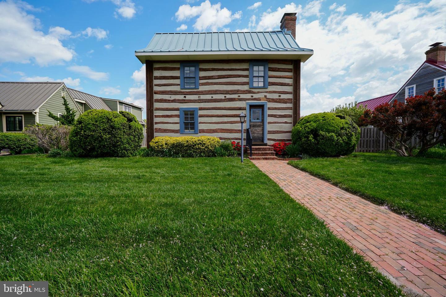 listing image