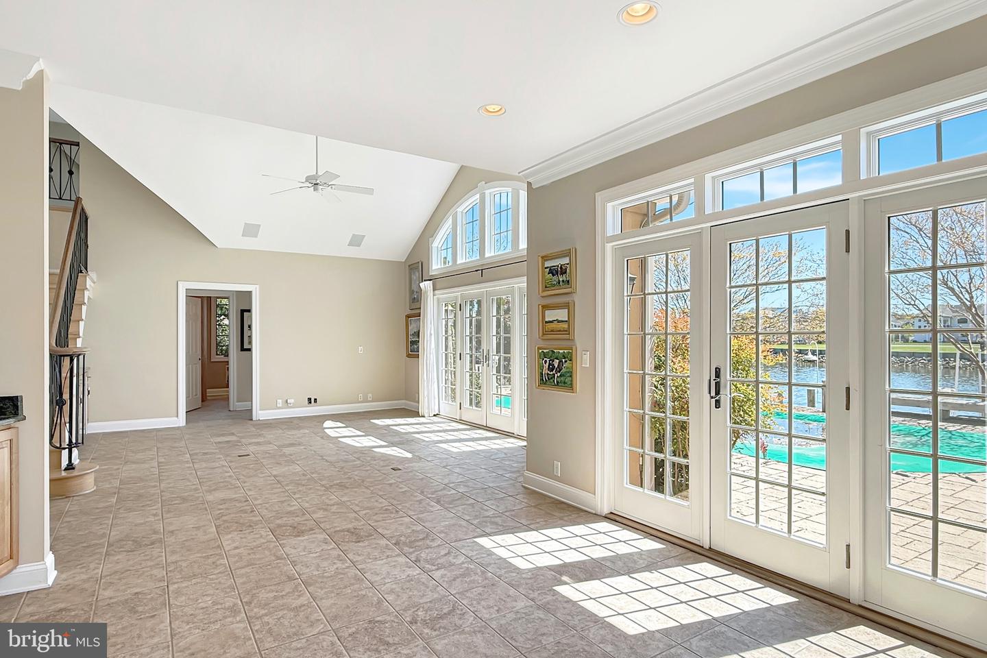 listing image