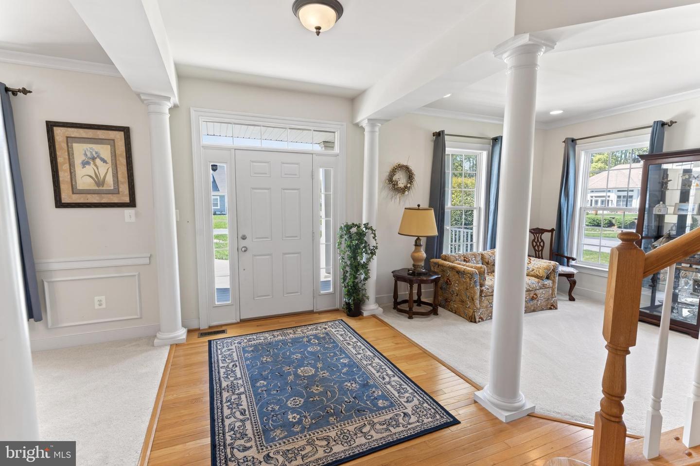 listing image