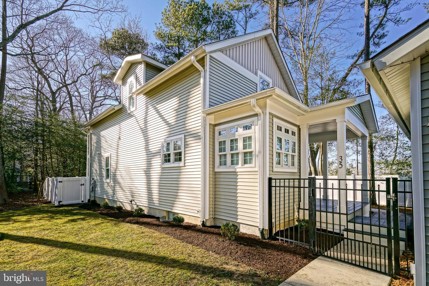 listing image