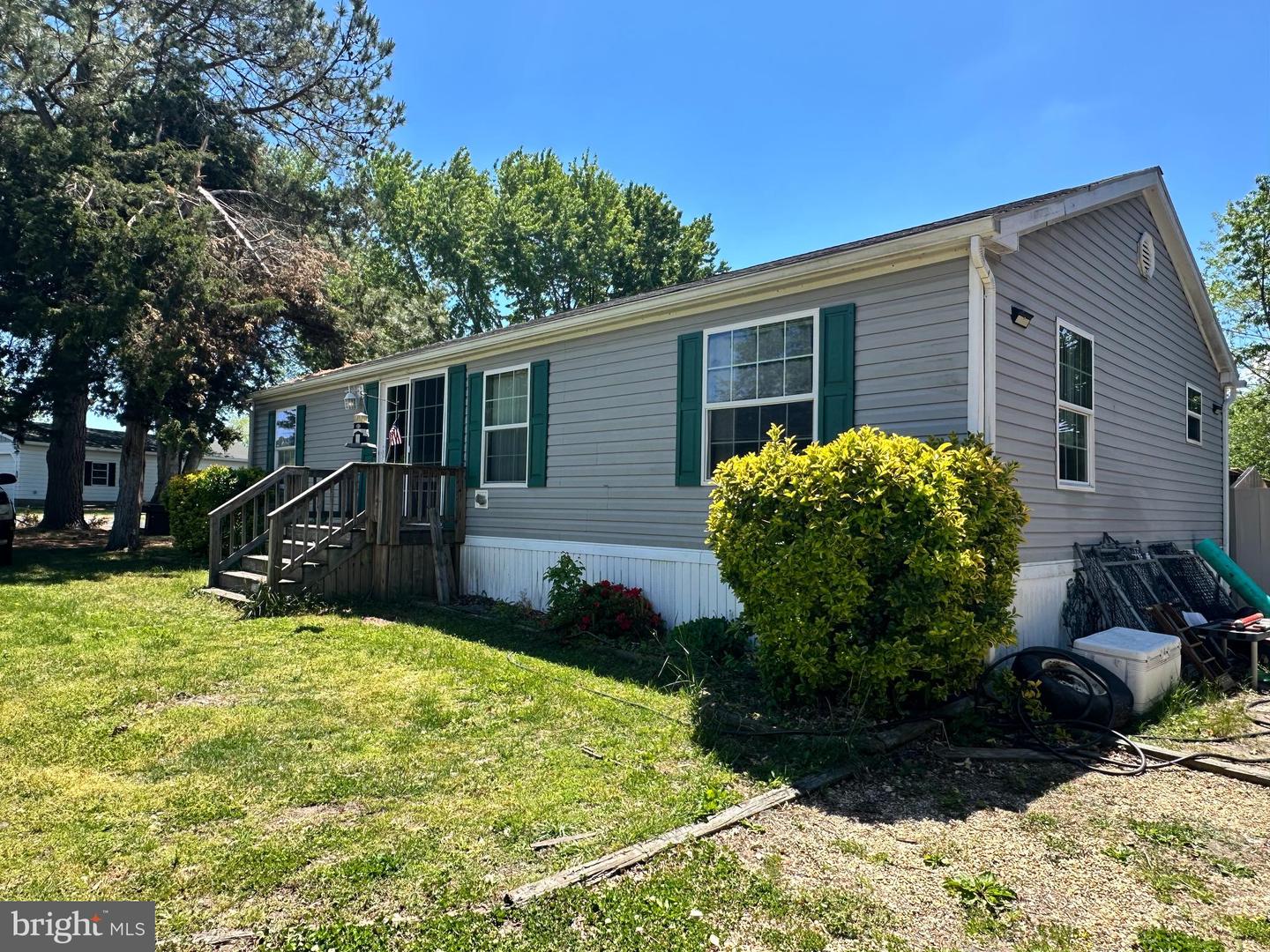 listing image