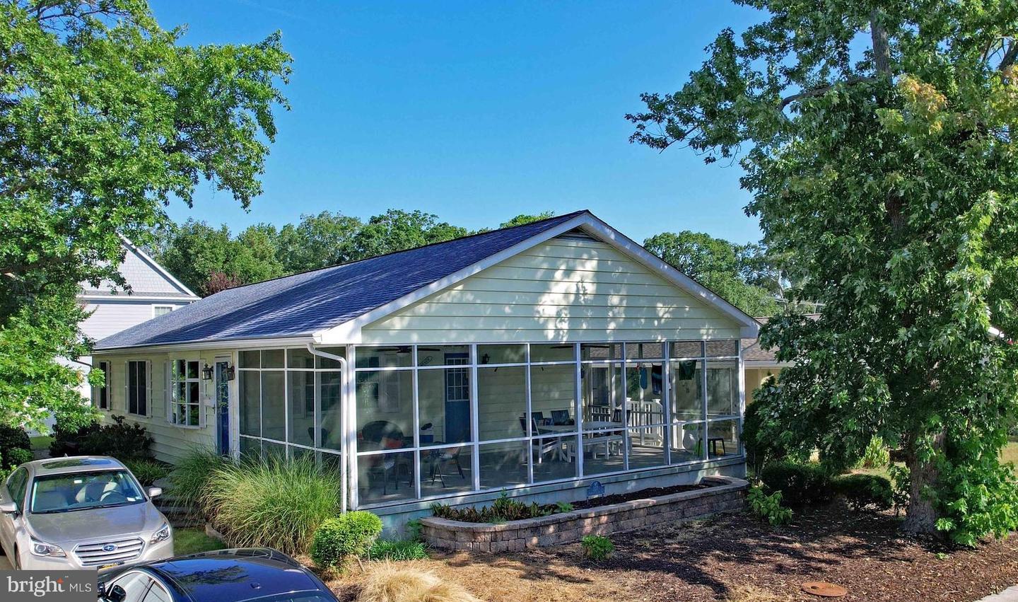 327 COUNTRY CLUB DR, REHOBOTH BEACH, DE - Jack Lingo Realtor