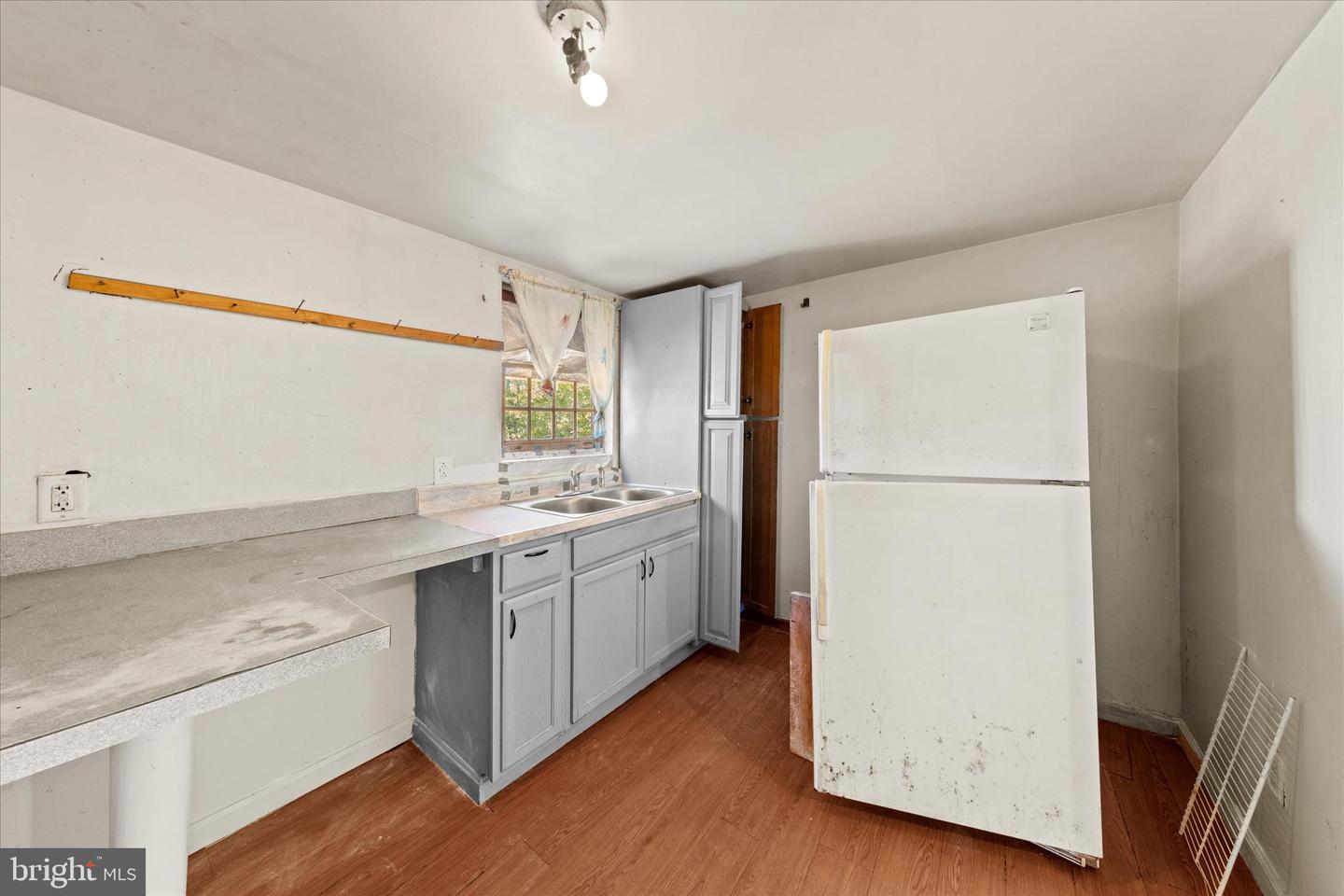 DESU2111626-804924301938-2026-05-14-16-07-17 303 N Front St | Seaford, DE Real Estate For Sale | MLS# Desu2111626 - Jack Lingo REALTOR DESU2111626-804924301938-2026-05-14-16-07-17 303 N Front St | Seaford, DE Real Estate For Sale | MLS# Desu2111626 - Jack Lingo REALTOR