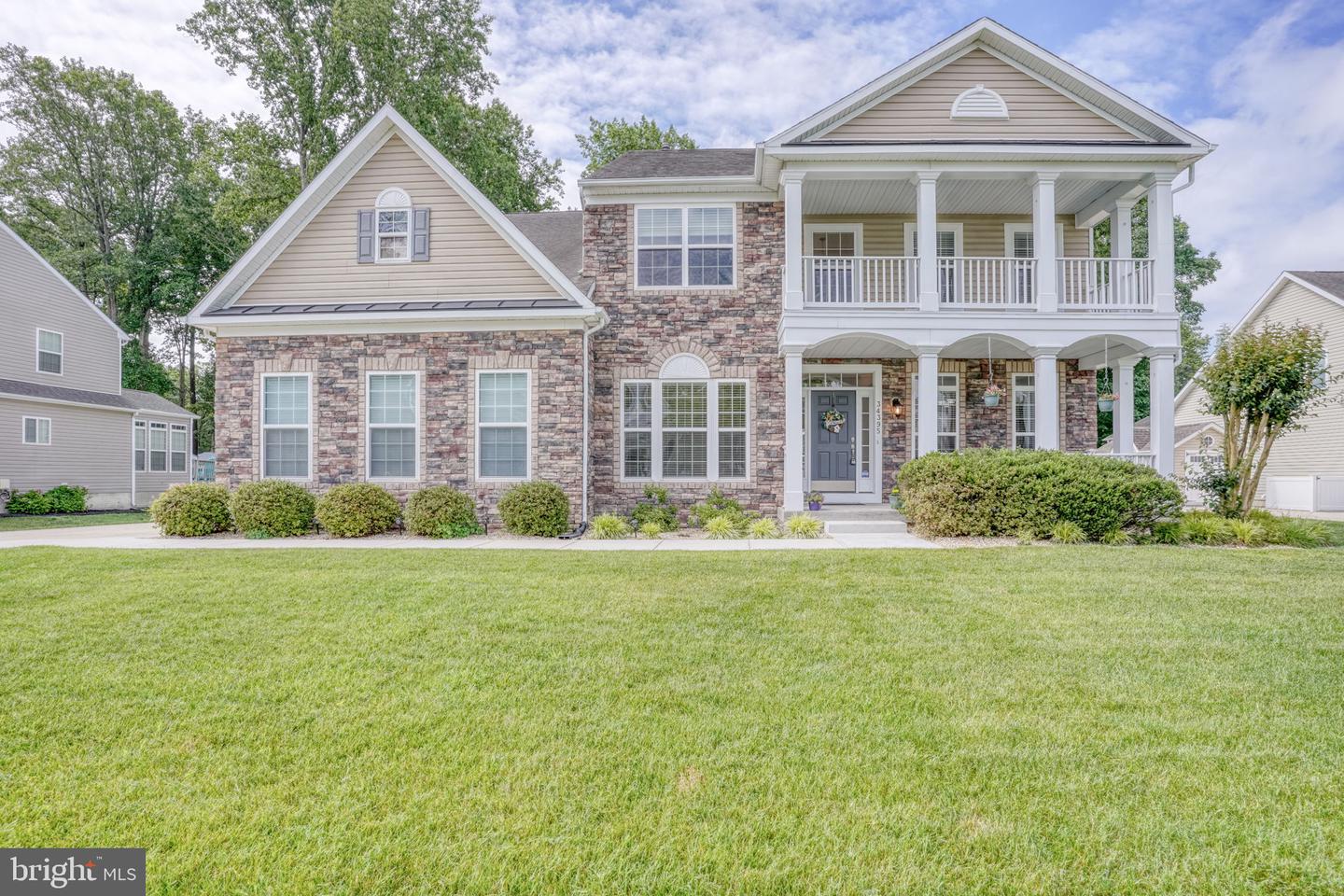 listing image