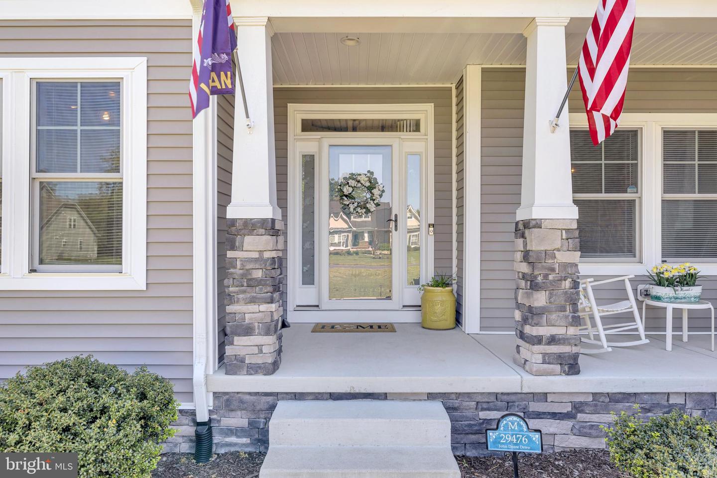 listing image