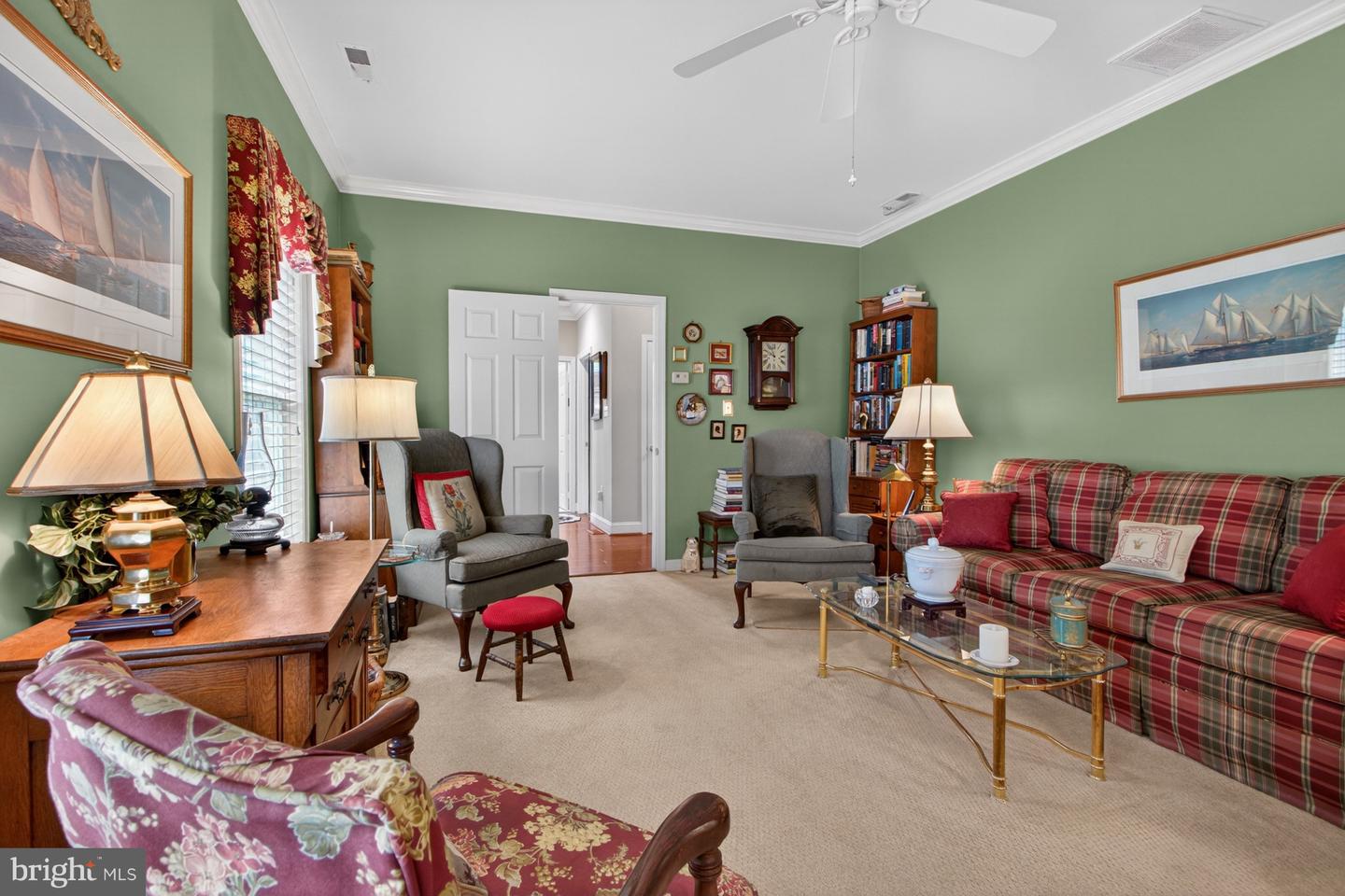 listing image