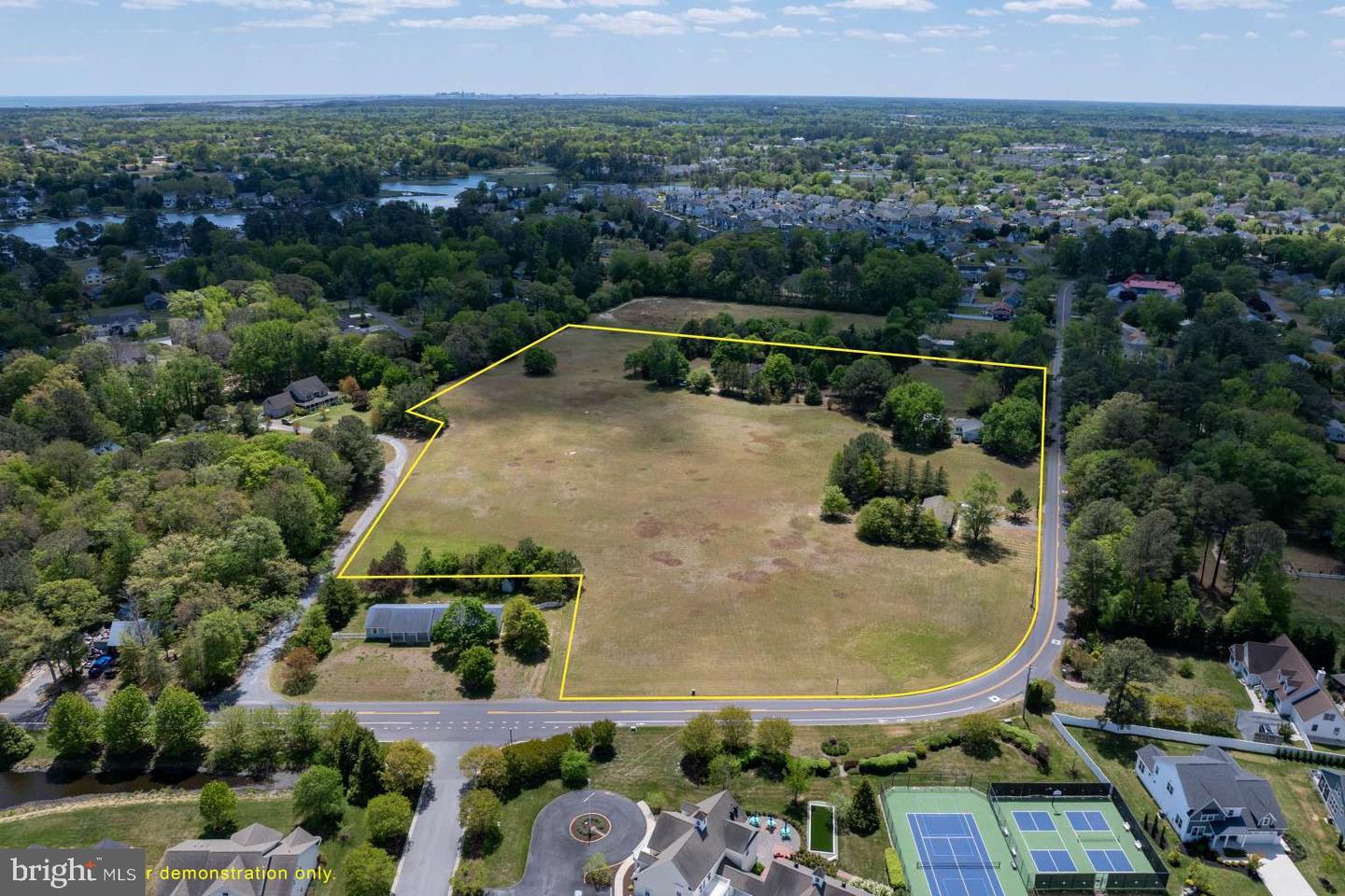 37186 CLUB HOUSE RD, OCEAN VIEW, DE - Jack Lingo Realtor