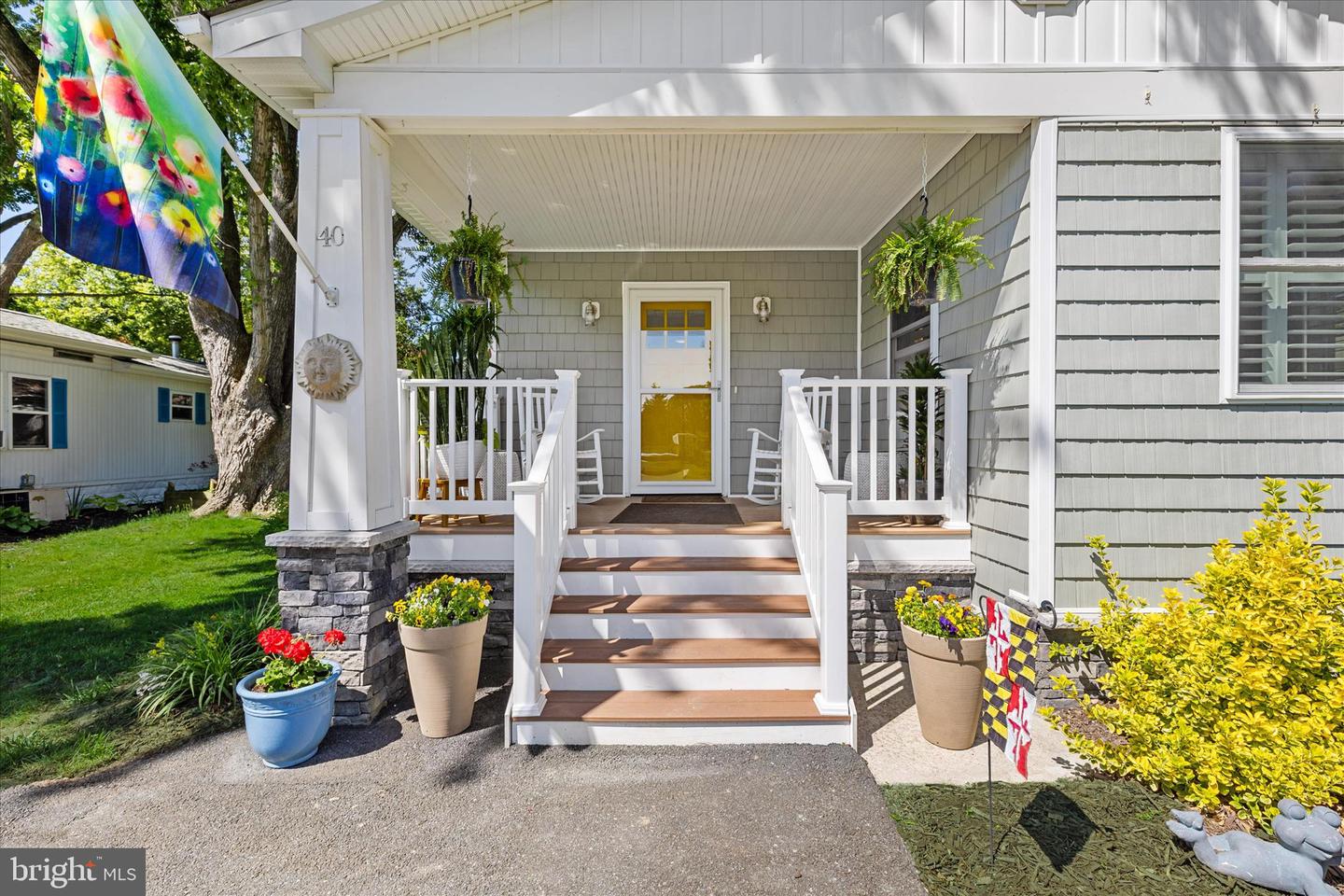 listing image