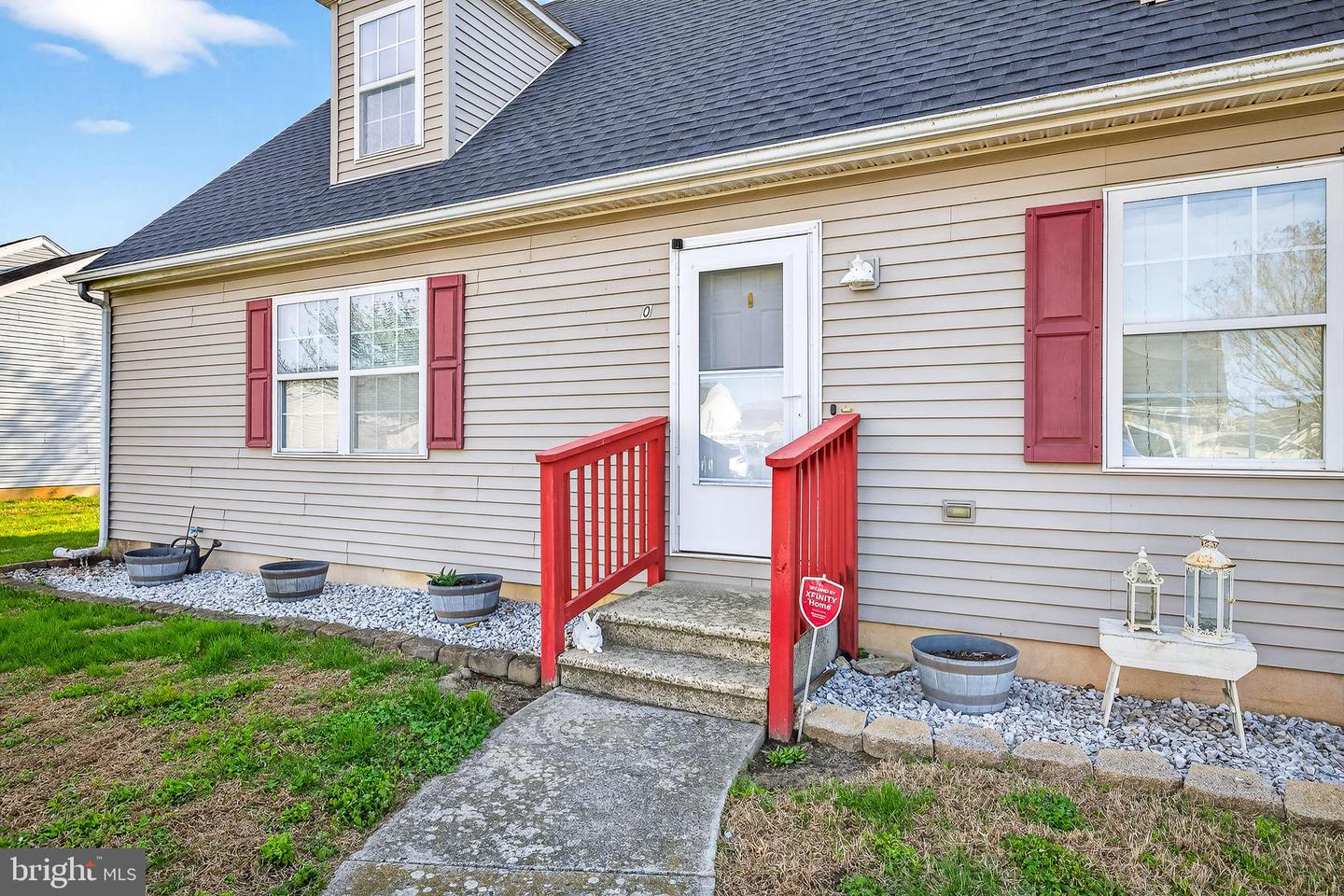 listing image