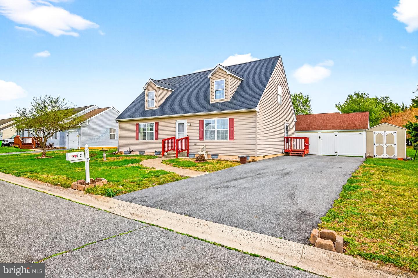 listing image